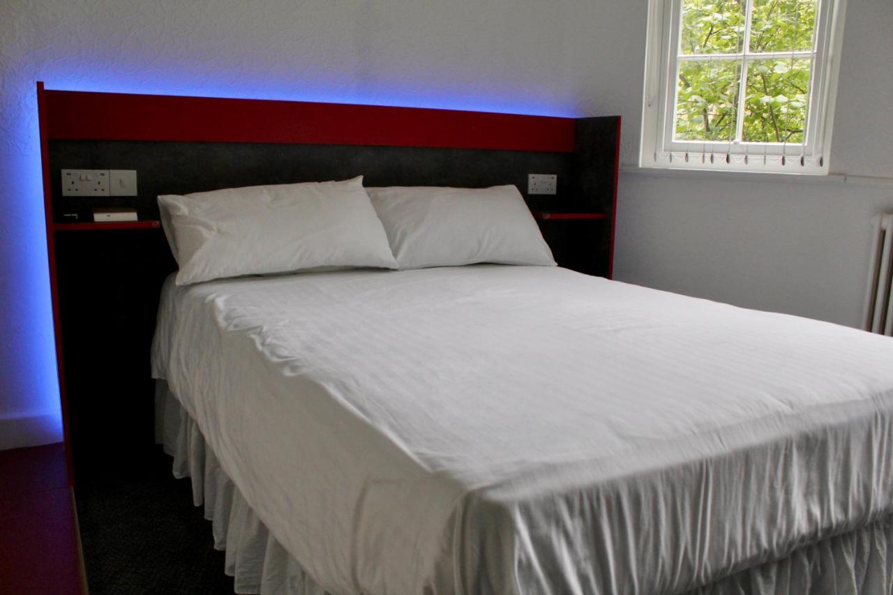 The Station Aparthotel Dudley Room photo